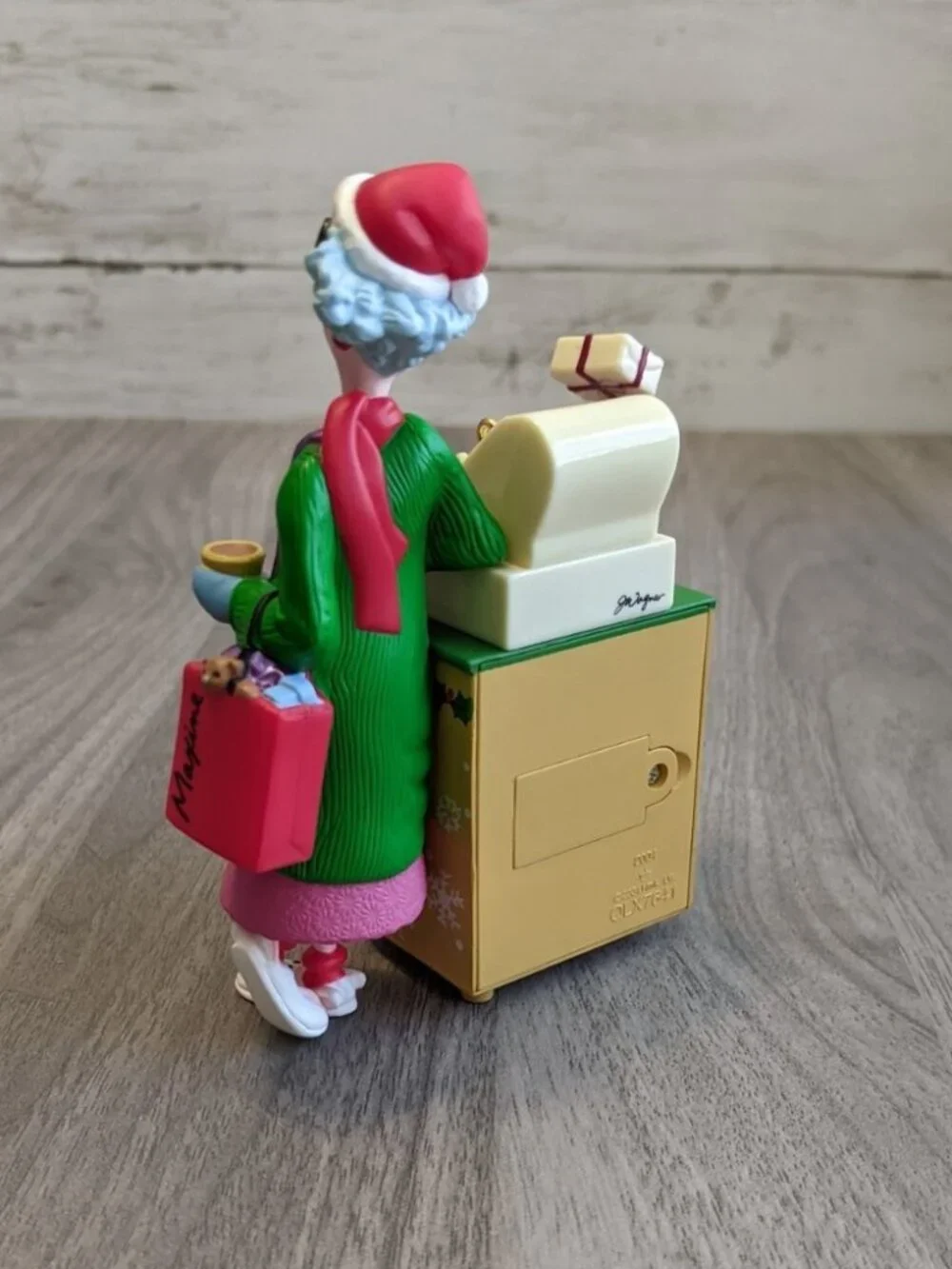 Hallmark Maxine's Crabby Mall Days Keepsake Ornament